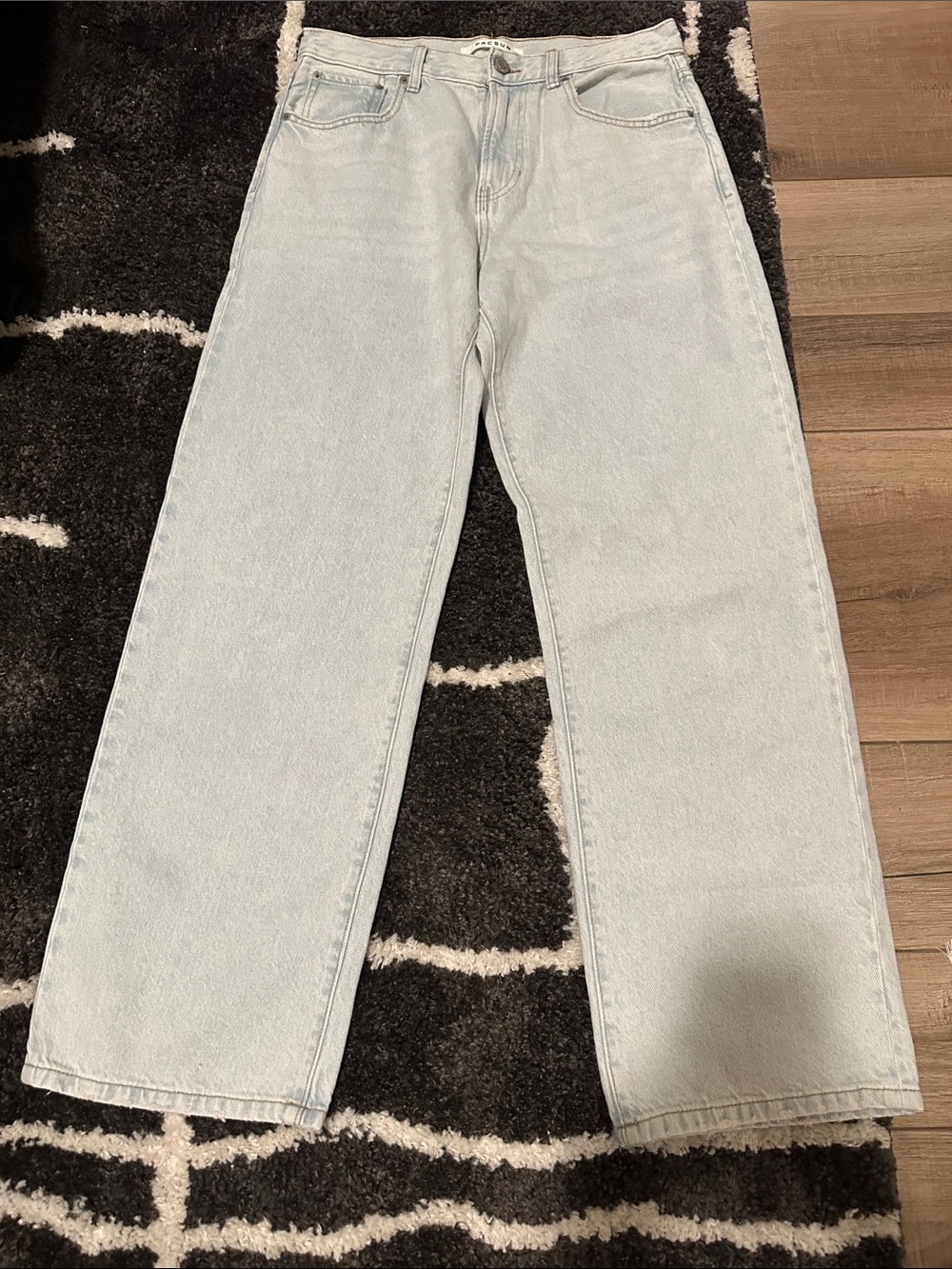 PacSun Men's Straight Jeans Light Wash Blue